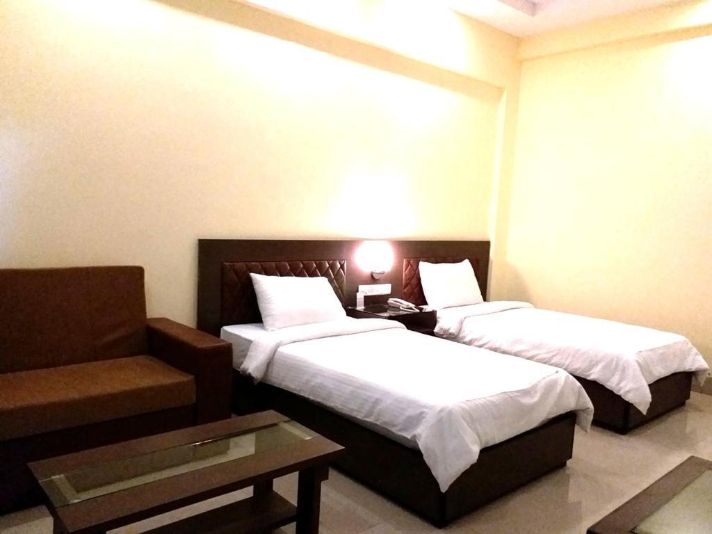 Katra  Hotel Sravasti Residency מראה חיצוני תמונה