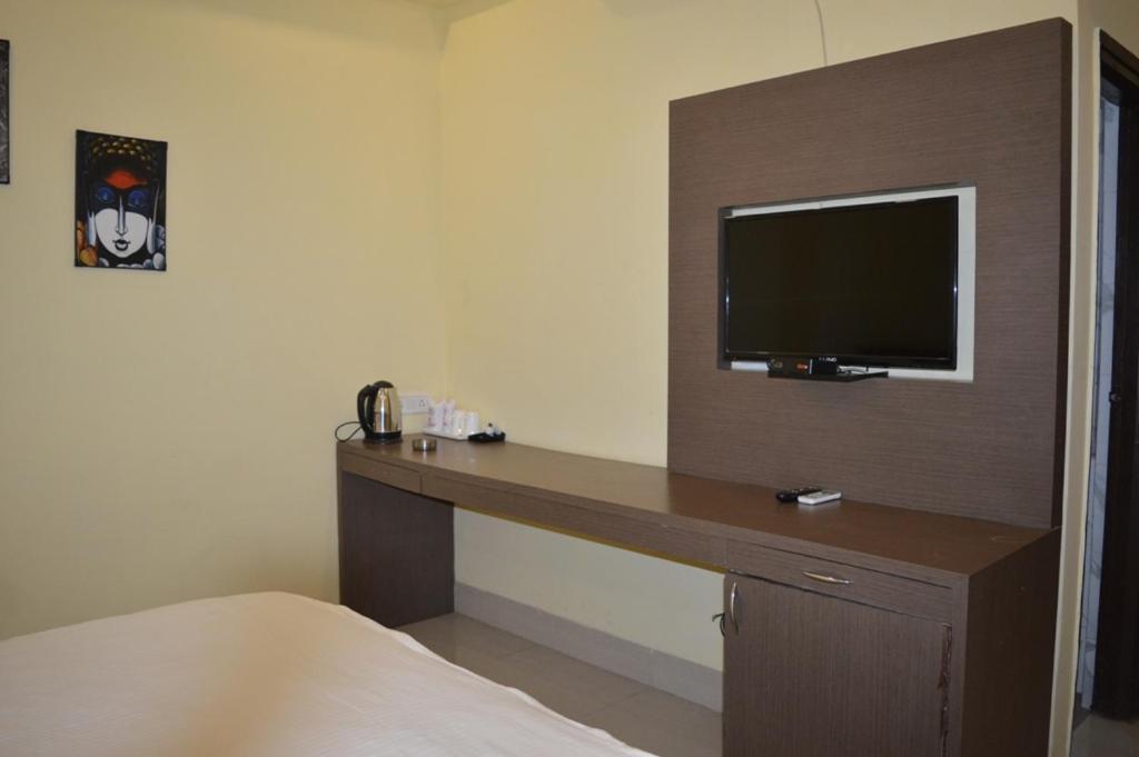 Katra  Hotel Sravasti Residency מראה חיצוני תמונה